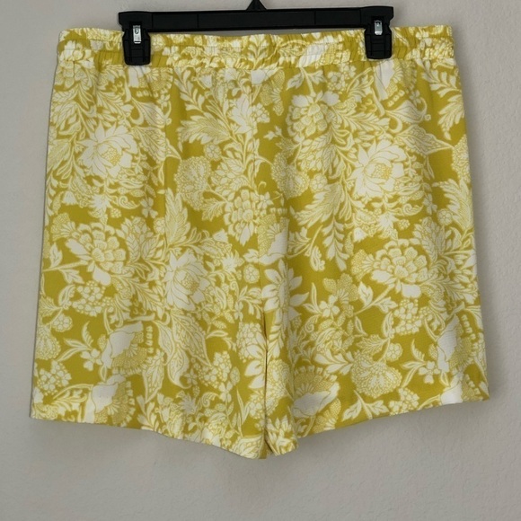 NWT Vince Camuto Lightweight Tropical Floral Drawstring Casual Shorts size L - Picture 9 of 10